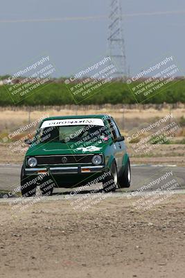 media/Apr-30-2022-CalClub SCCA (Sat) [[98b58ad398]]/Group 2/Race (Grapevine)/